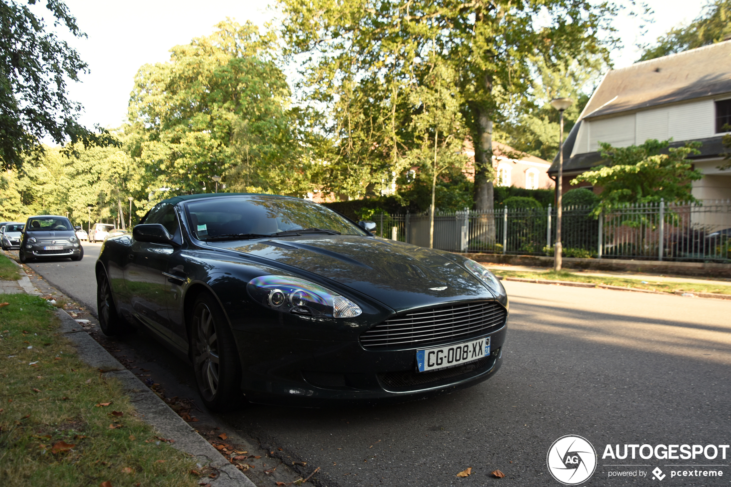 Aston Martin DB9 Volante