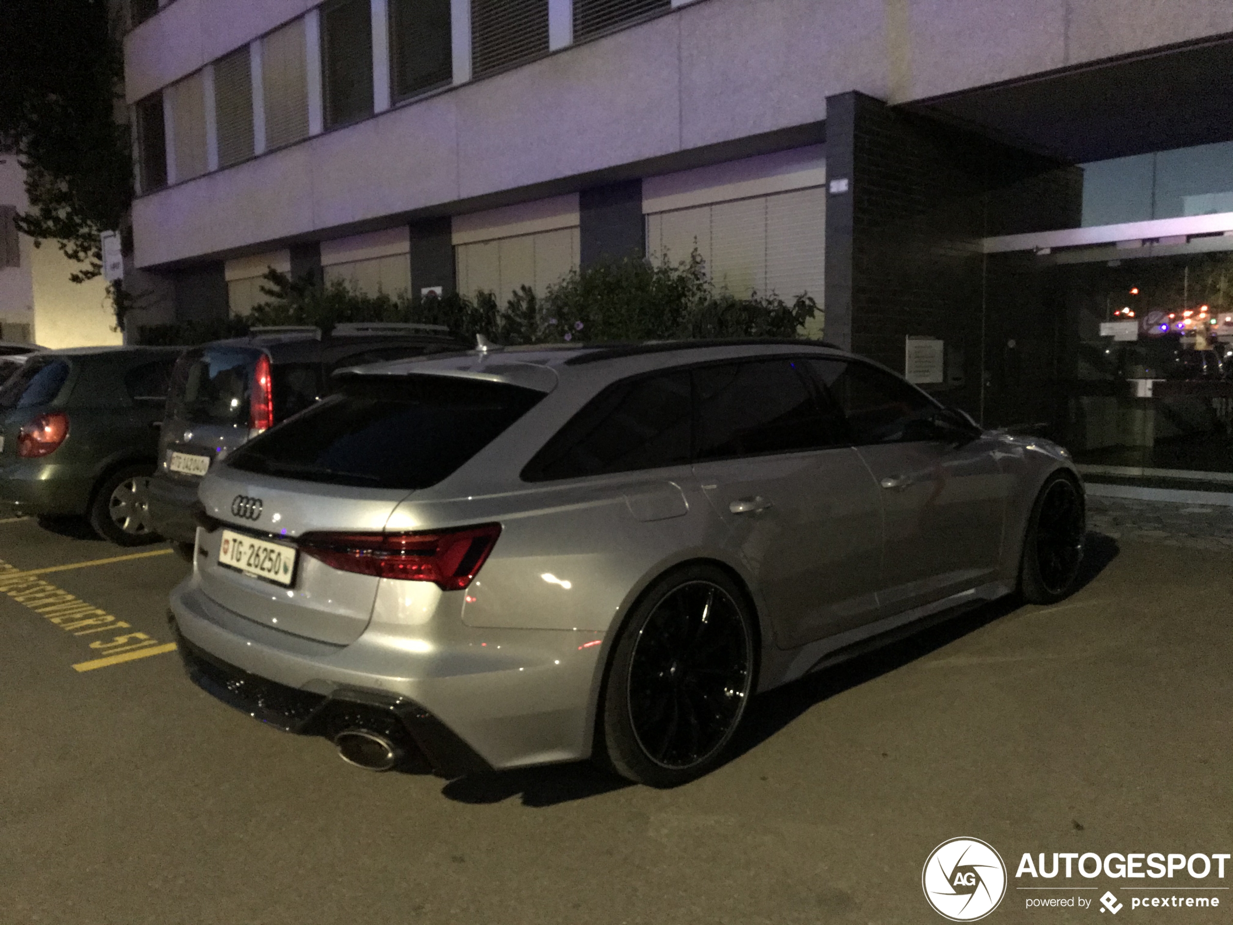 Audi RS6 Avant C8