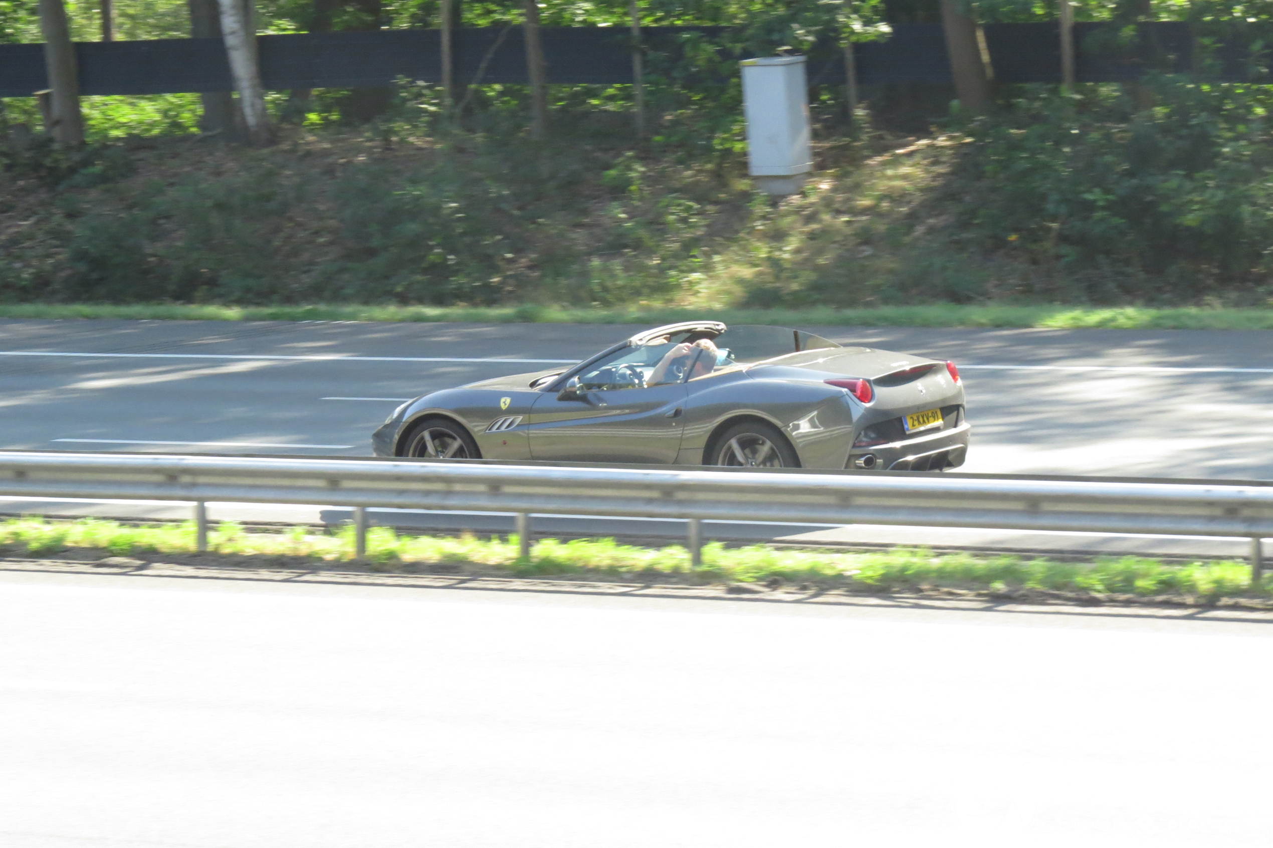 Ferrari California