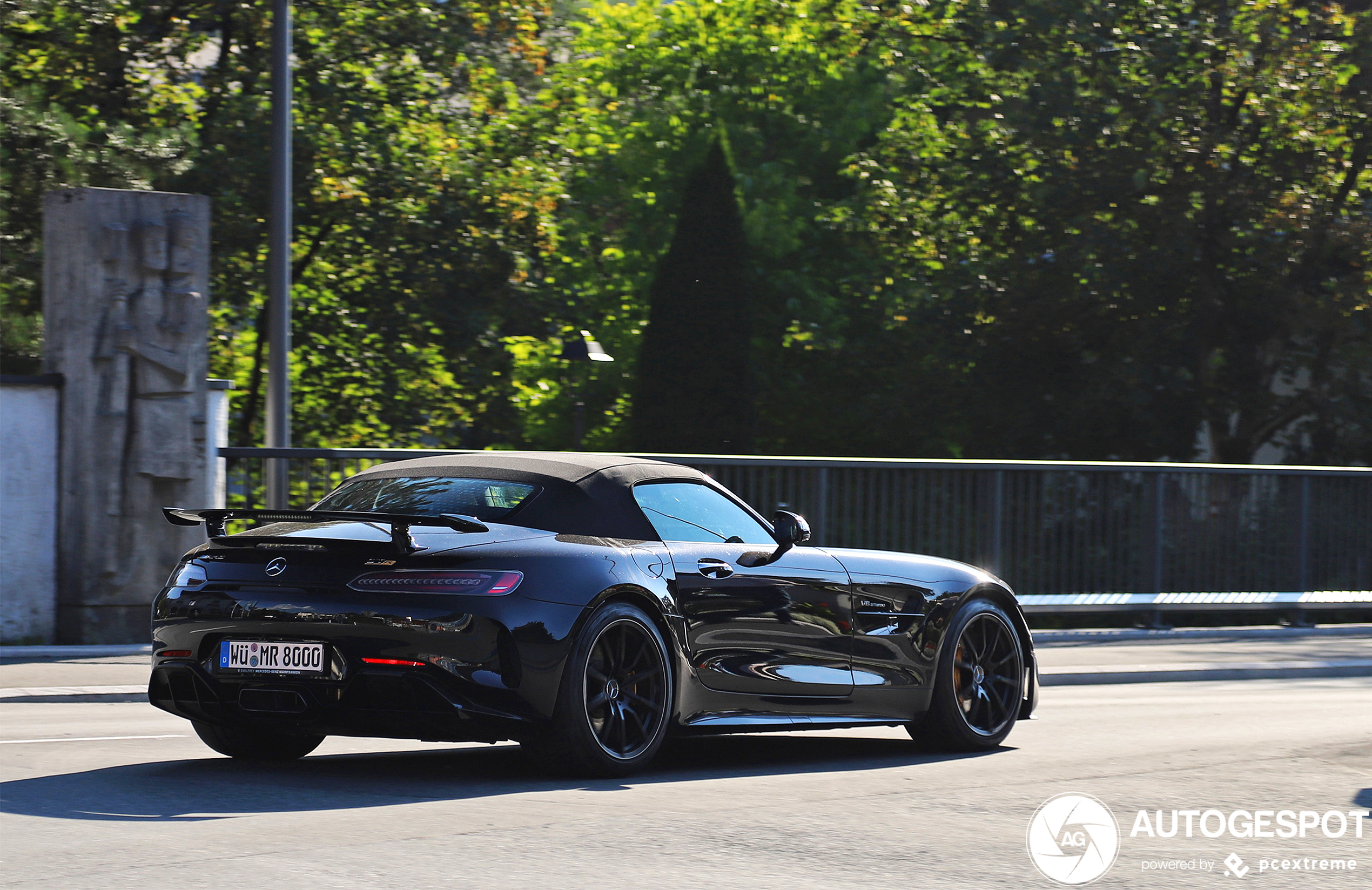 Mercedes-AMG GT R Roadster R190