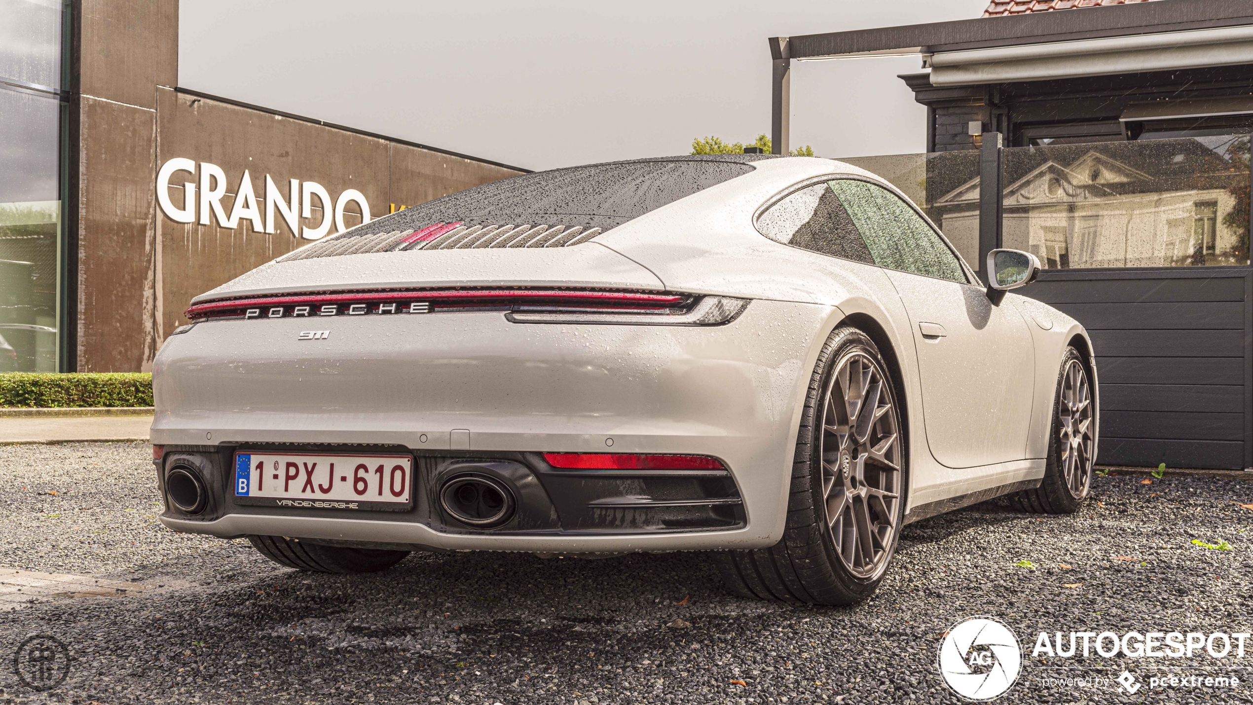 Porsche 992 Carrera 4S