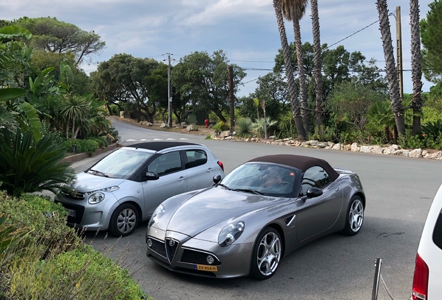 Alfa Romeo 8C Spider