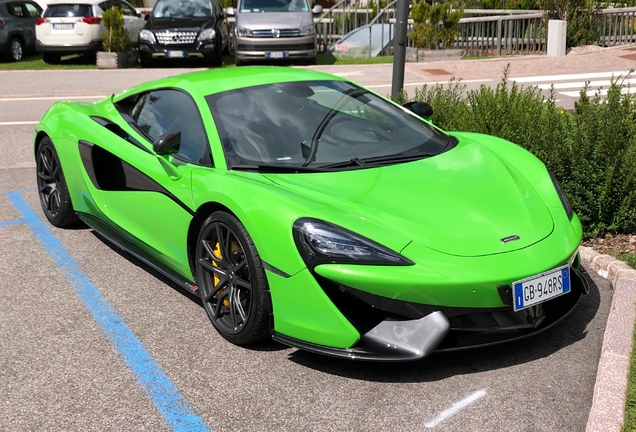 McLaren 570S