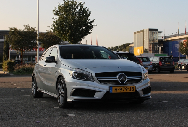 Mercedes-Benz A 45 AMG