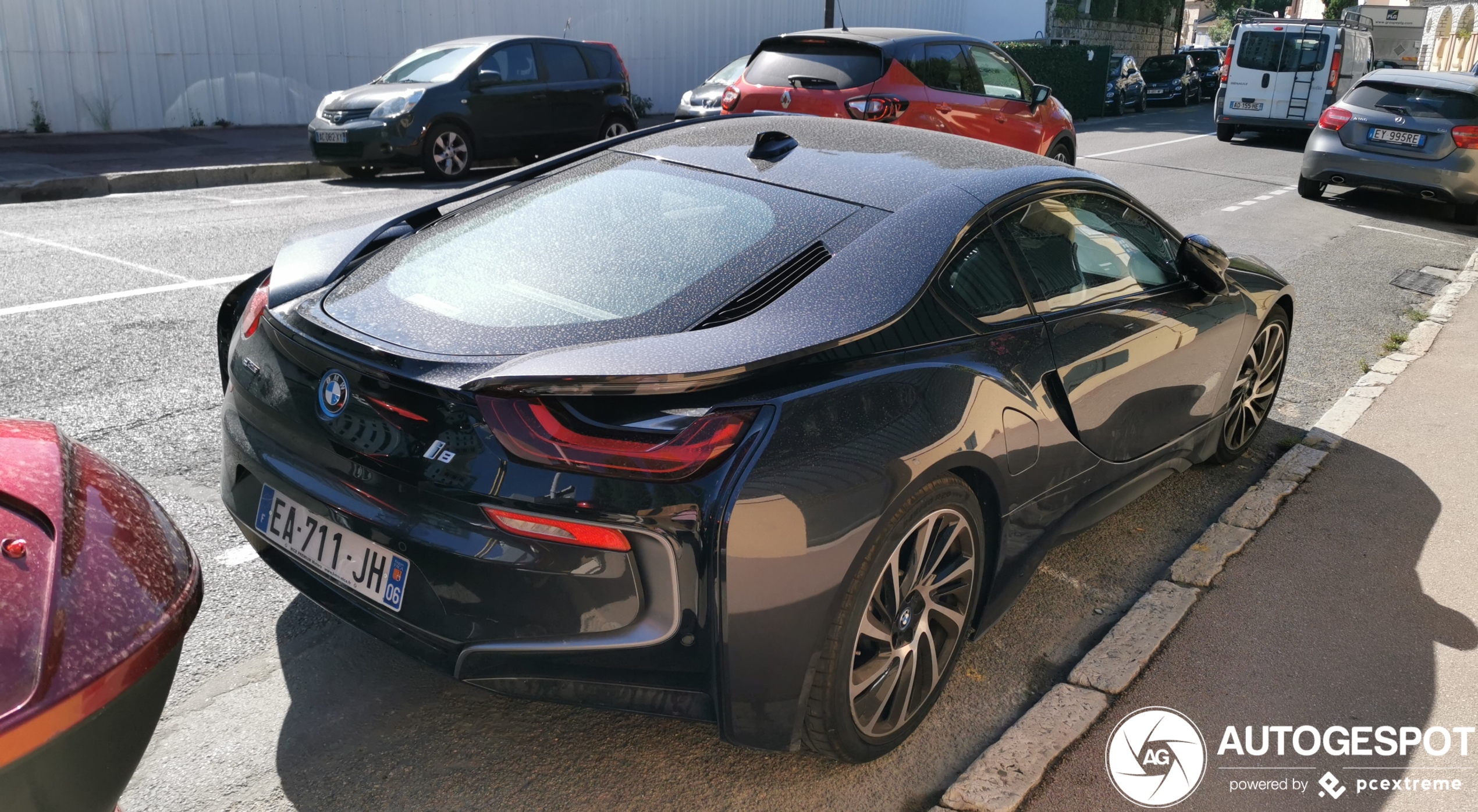 BMW i8