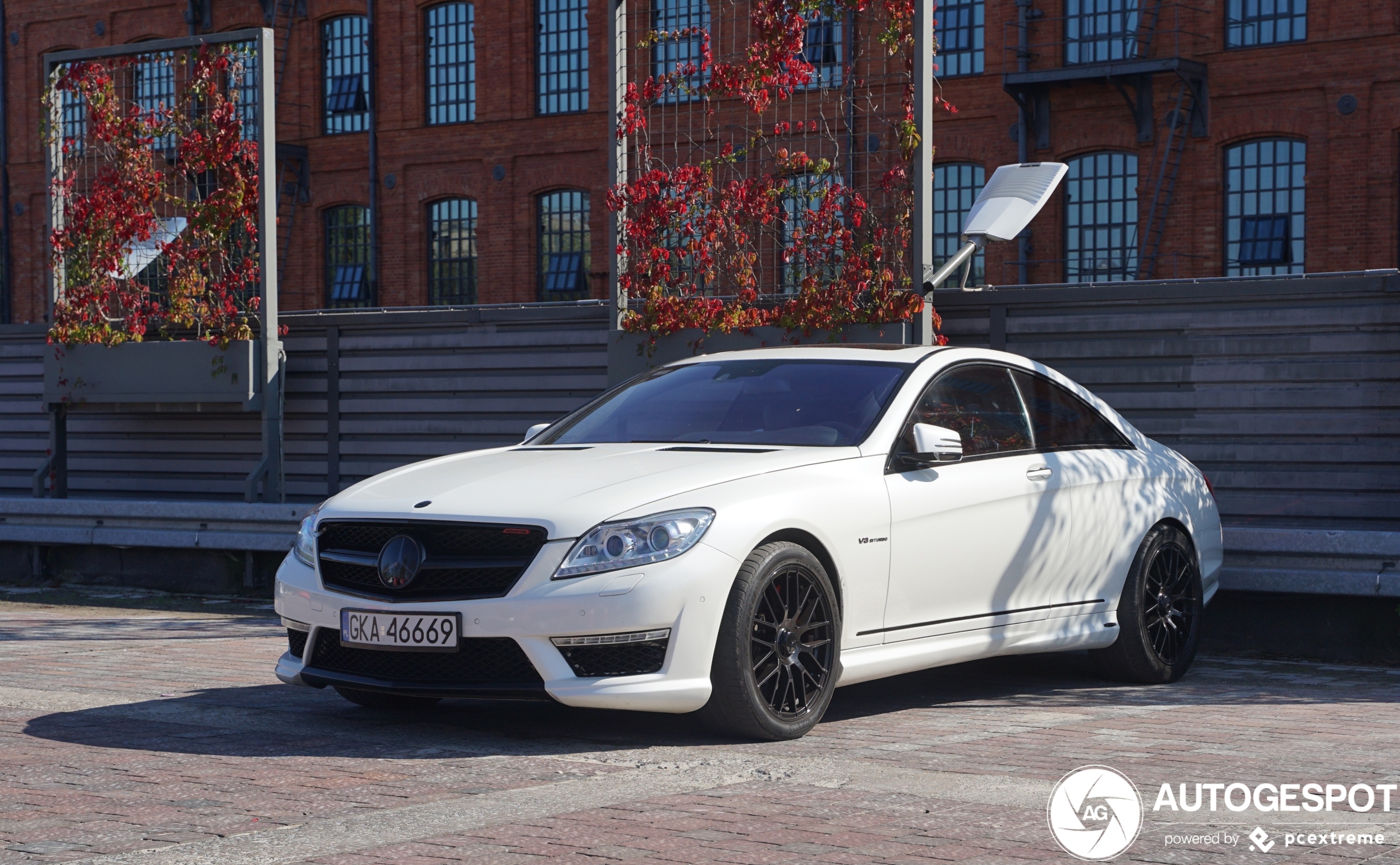 Mercedes-Benz CL 63 AMG C216 2011