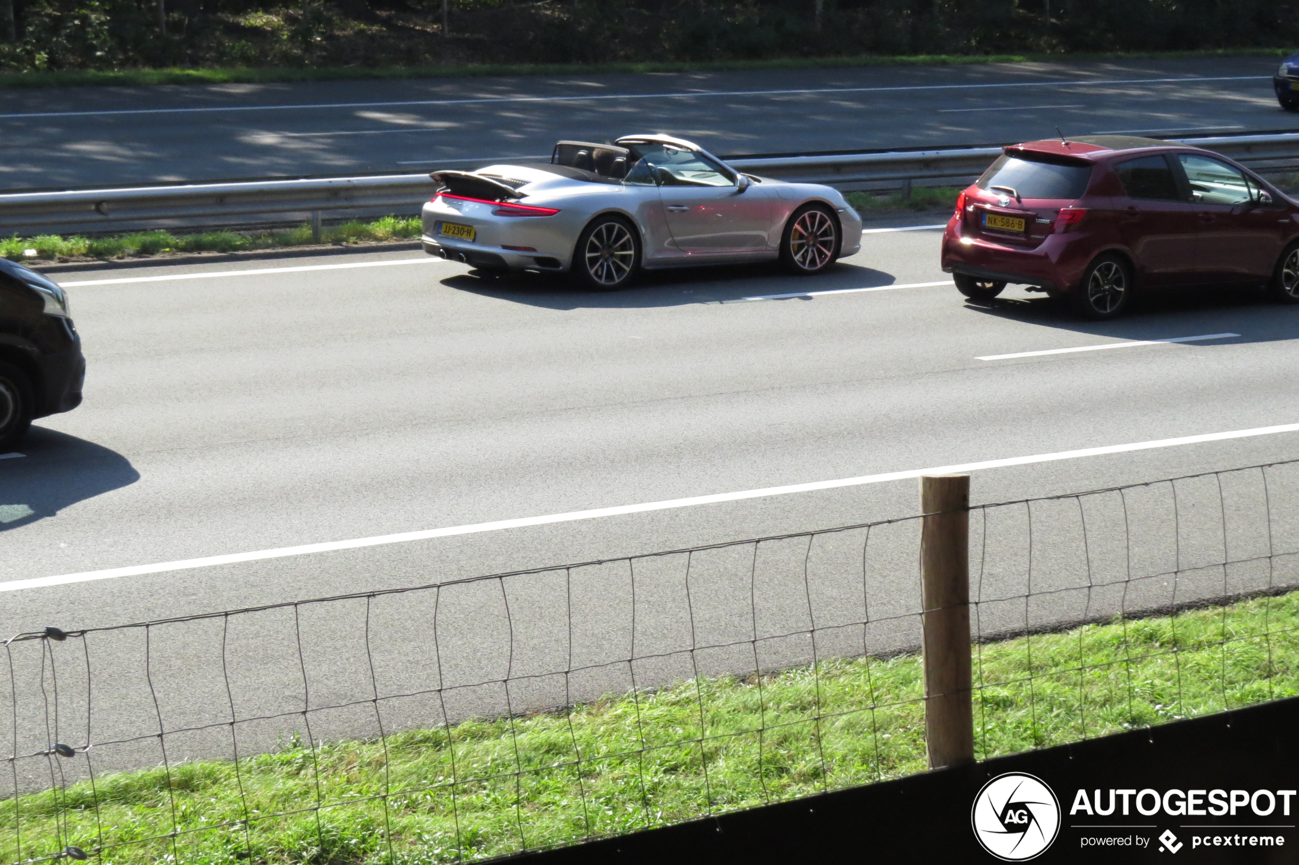 Porsche 991 Carrera 4S Cabriolet MkII