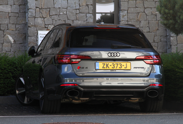 Audi MTM RS4 Avant B9