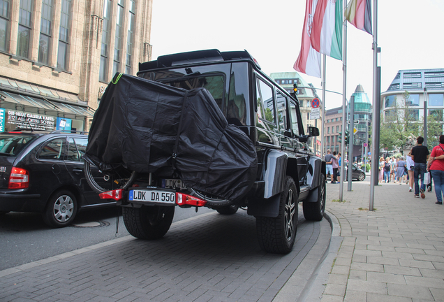 Mercedes-Benz G 500 4X4²