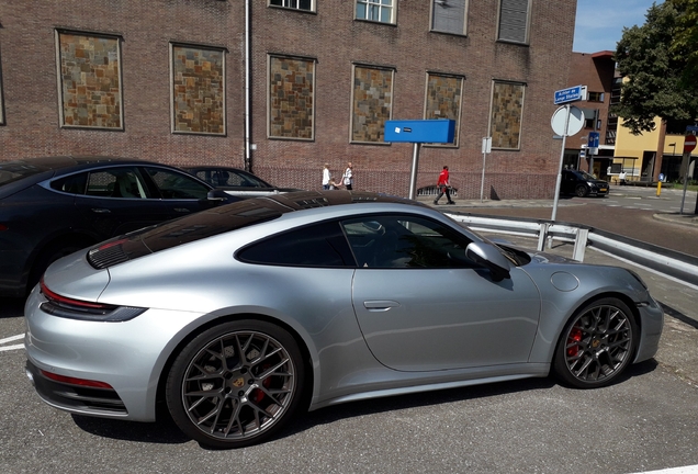 Porsche 992 Carrera S