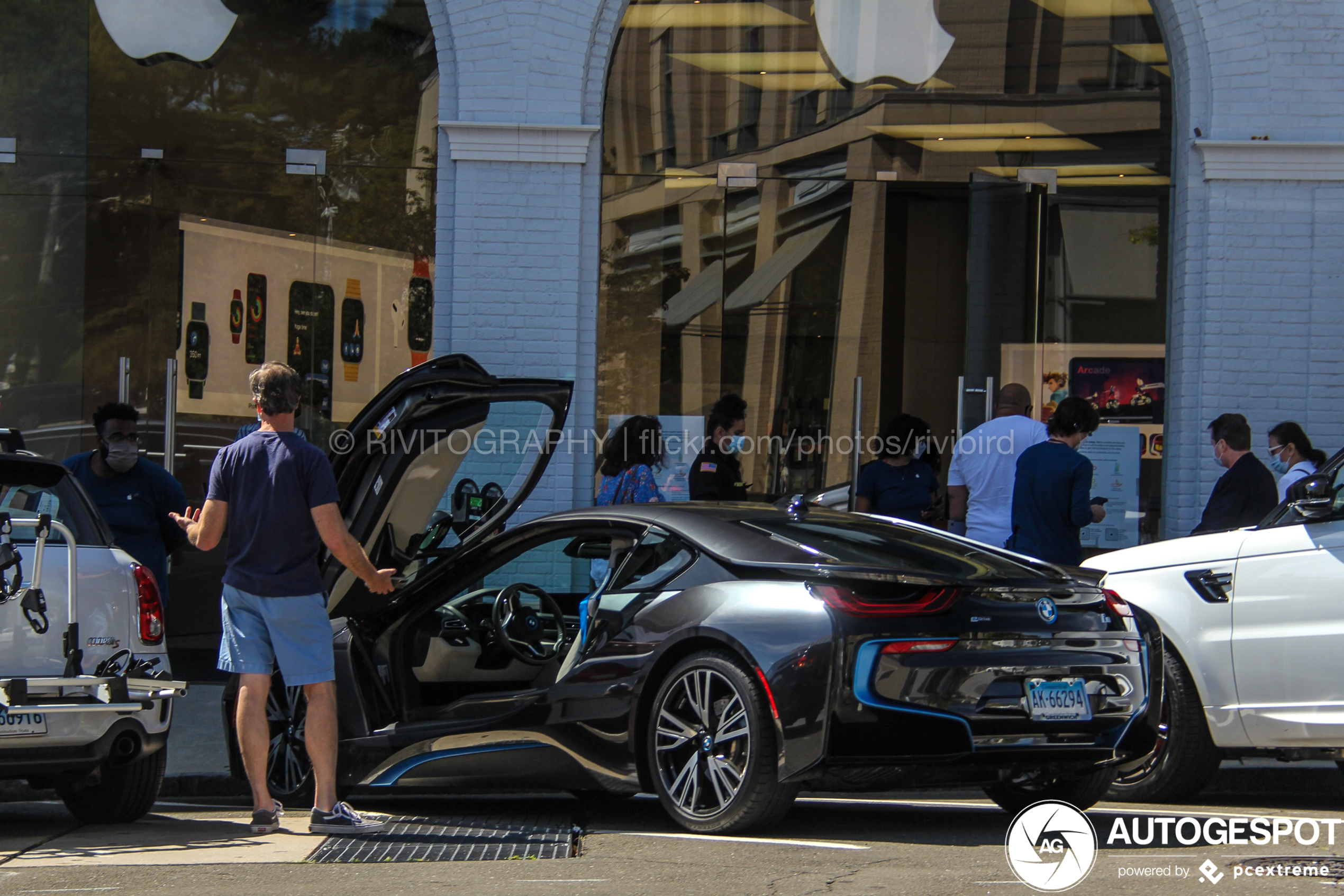 BMW i8