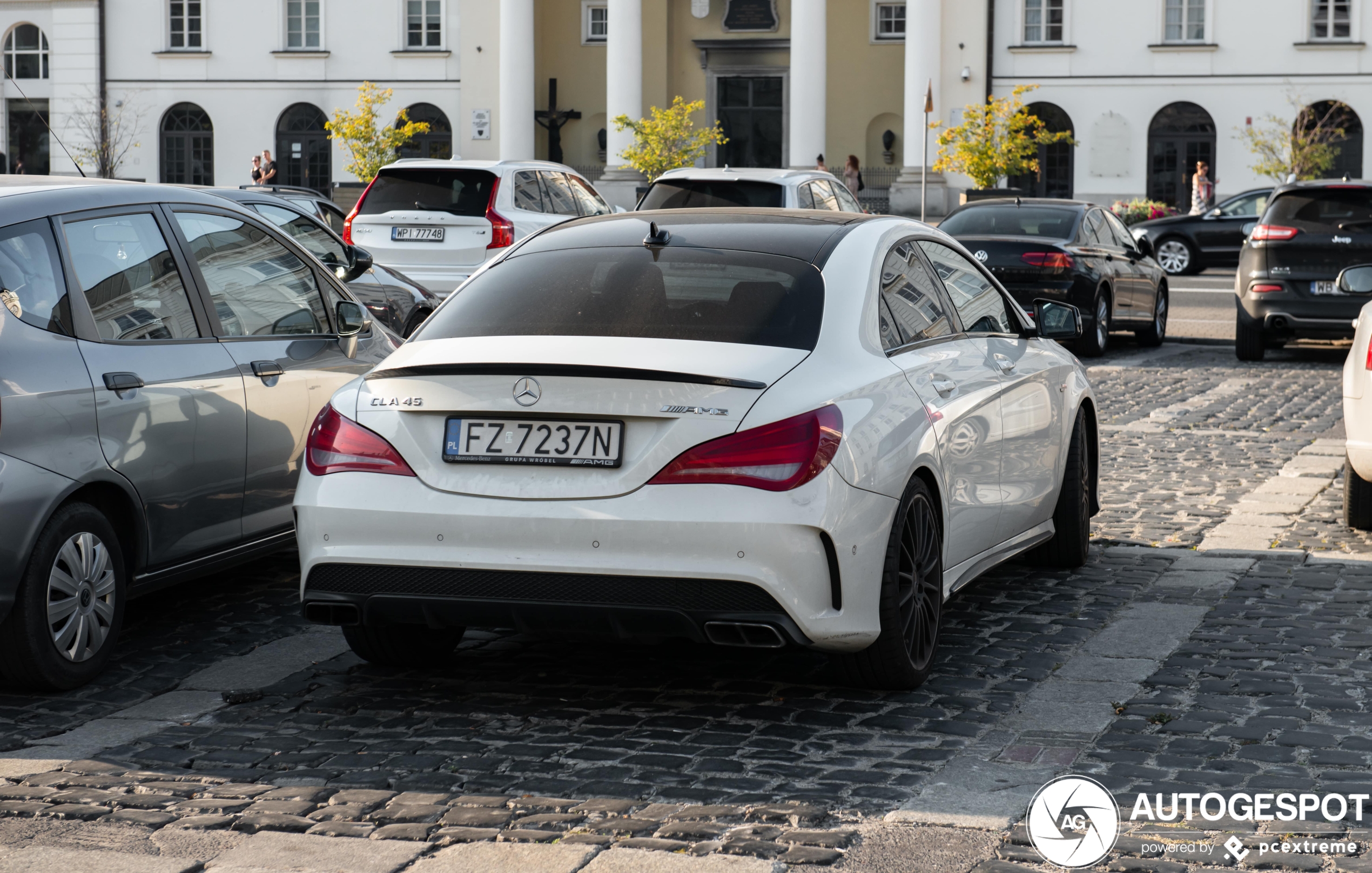 Mercedes-Benz CLA 45 AMG C117