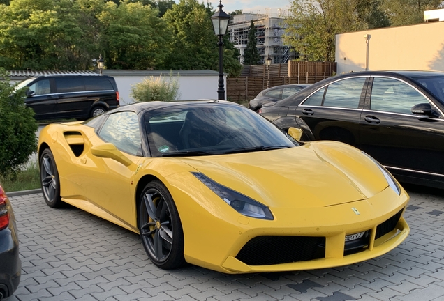 Ferrari 488 Spider