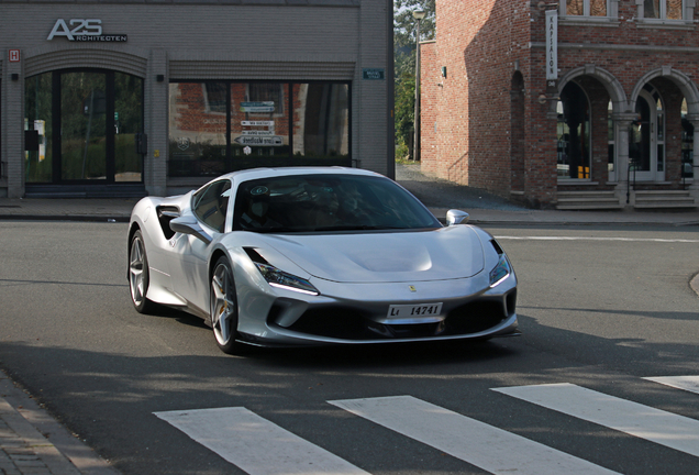 Ferrari F8 Tributo