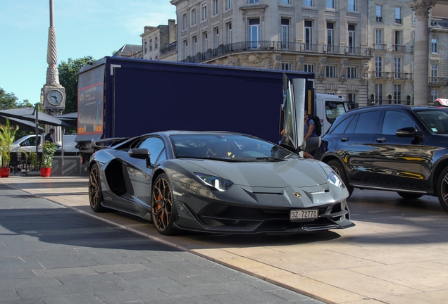 Lamborghini Aventador LP770-4 SVJ