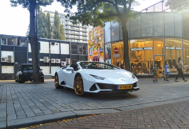 Lamborghini Huracán LP640-4 EVO Spyder