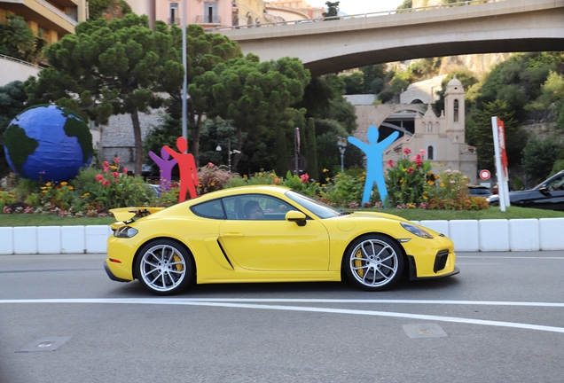 Porsche 718 Cayman GT4