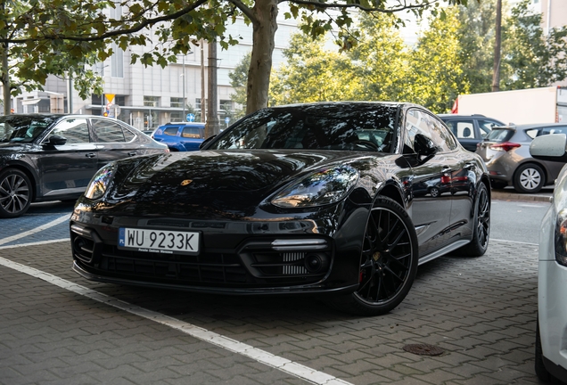 Porsche 971 Panamera GTS MkI