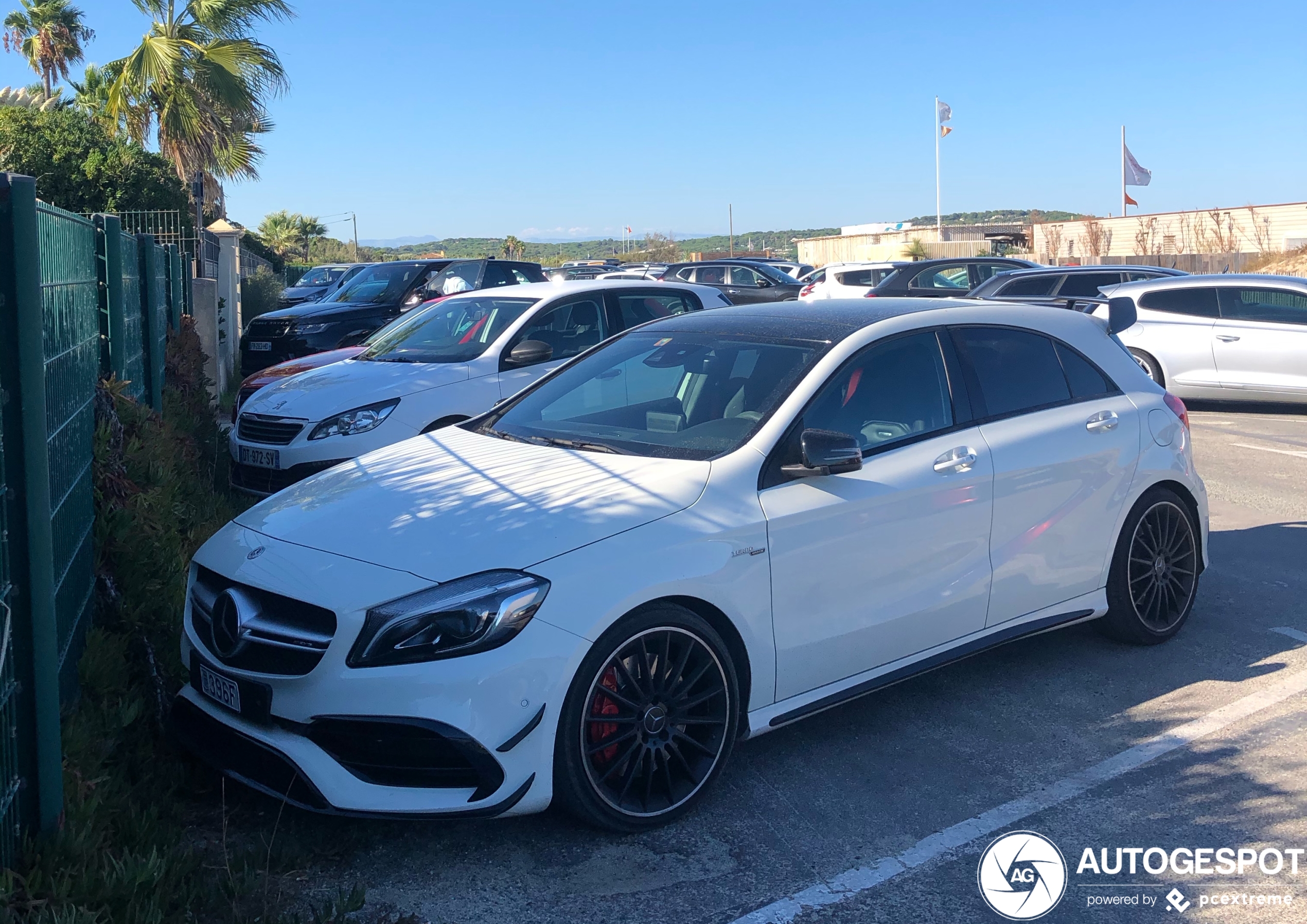 Mercedes-AMG A 45 W176 2015