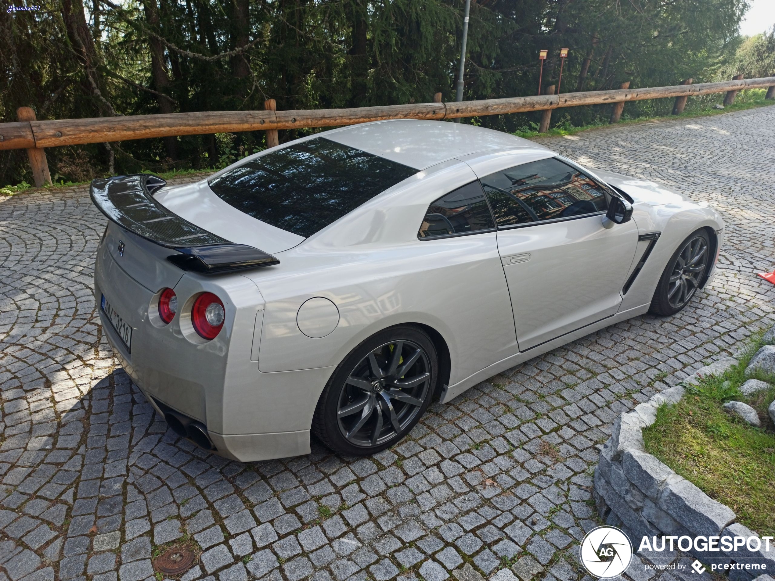 Nissan GT-R 2014