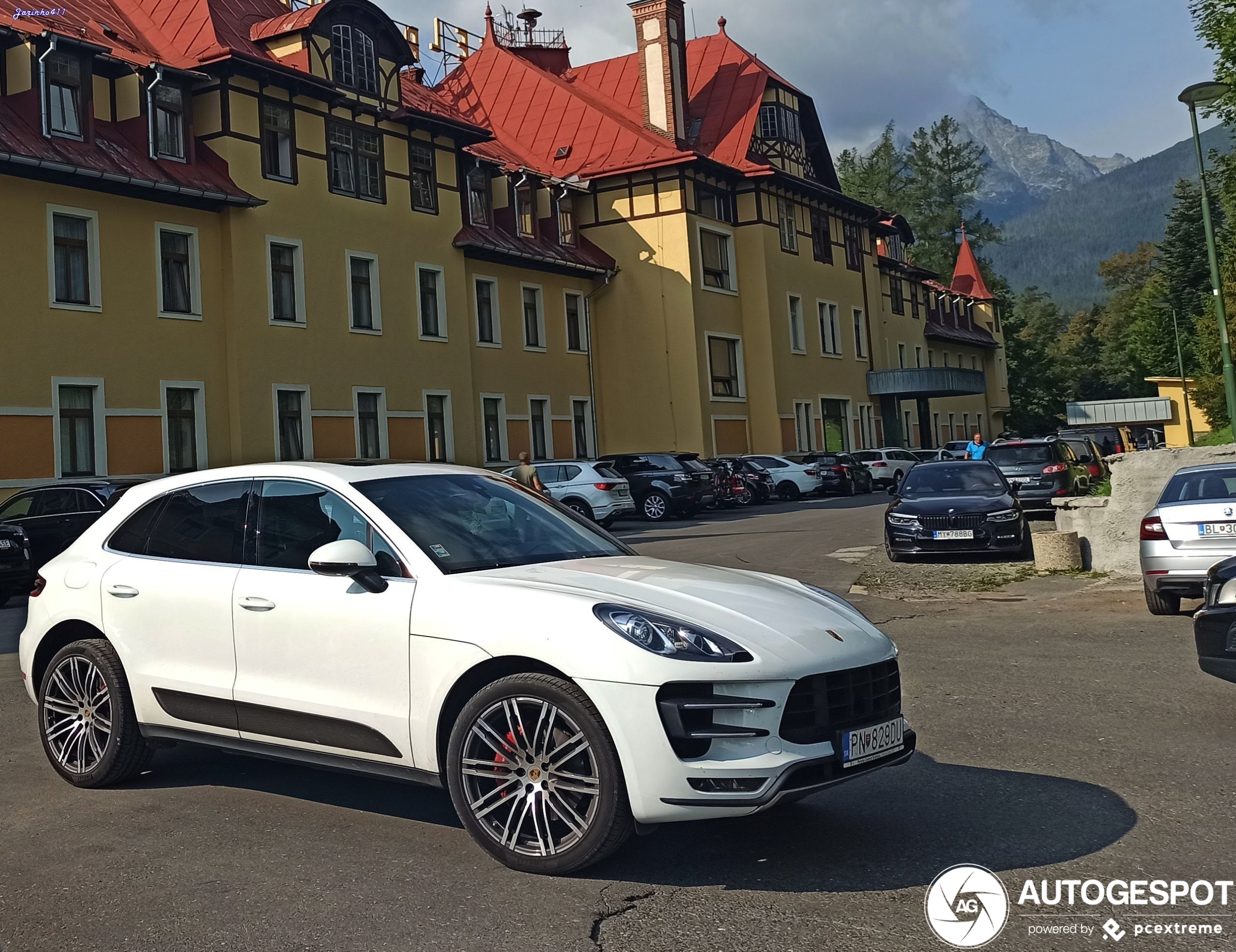 Porsche 95B Macan Turbo