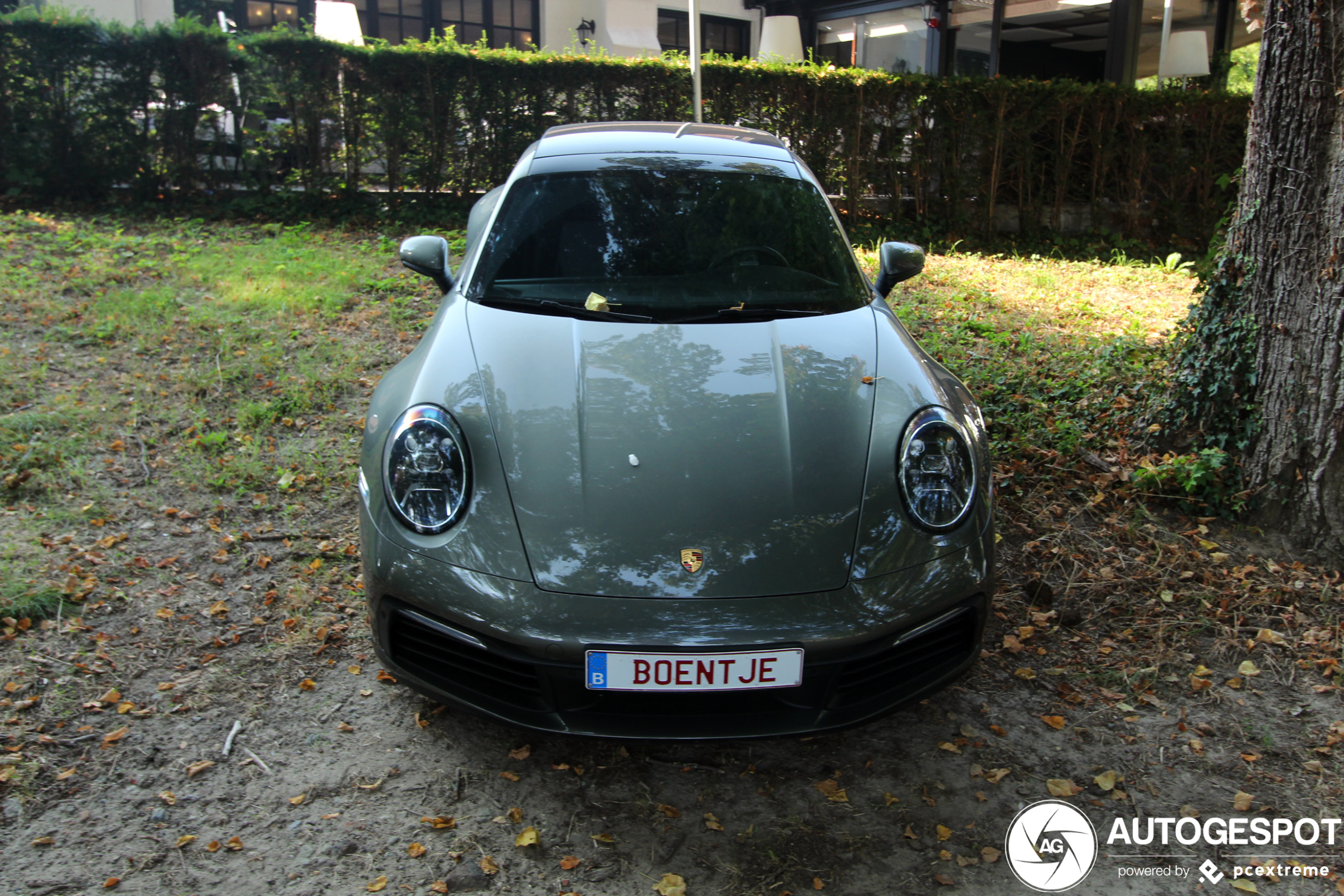 Porsche 992 Carrera 4S