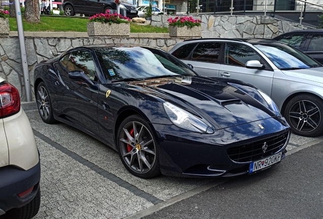 Ferrari California