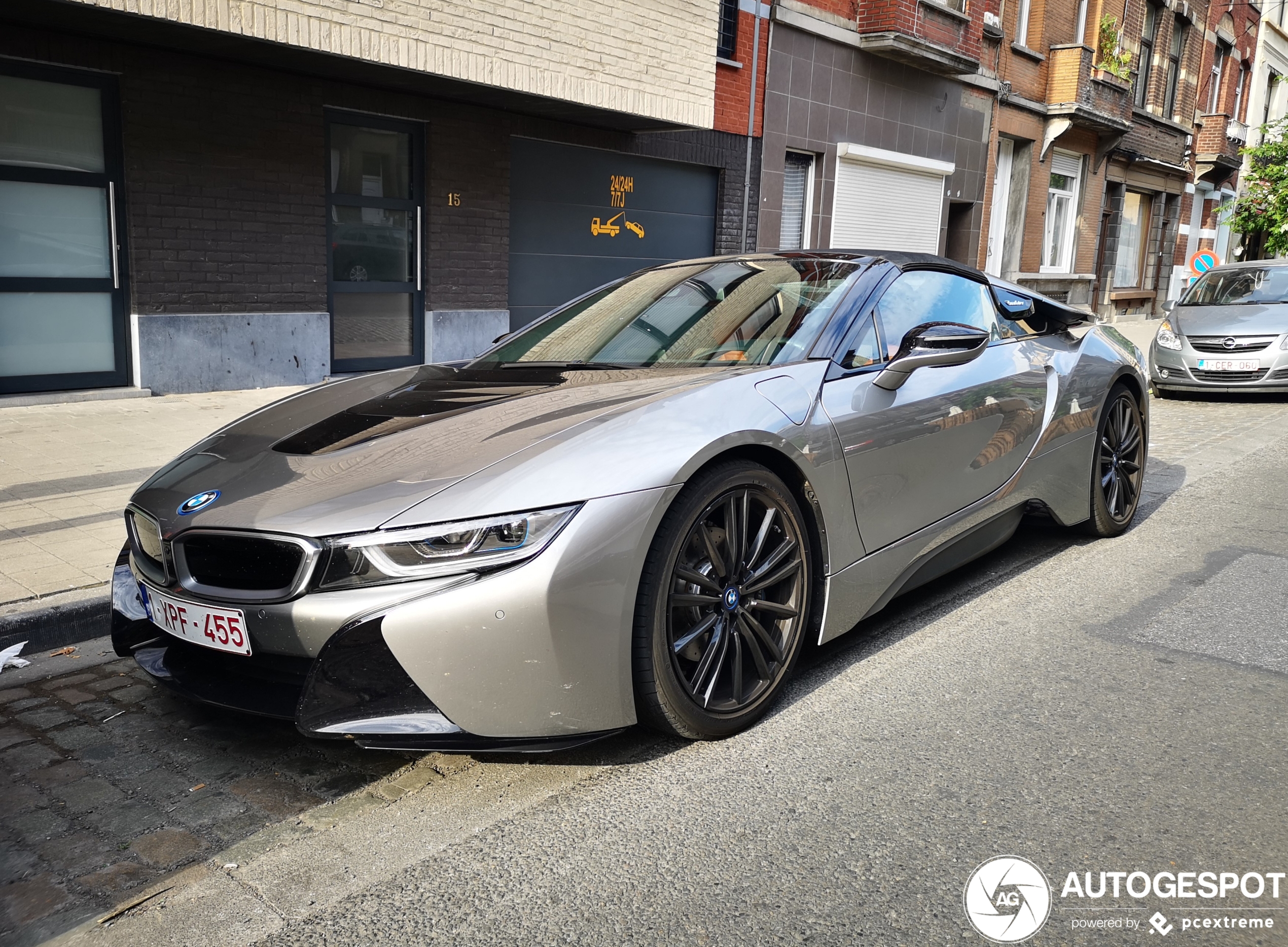 BMW i8 Roadster