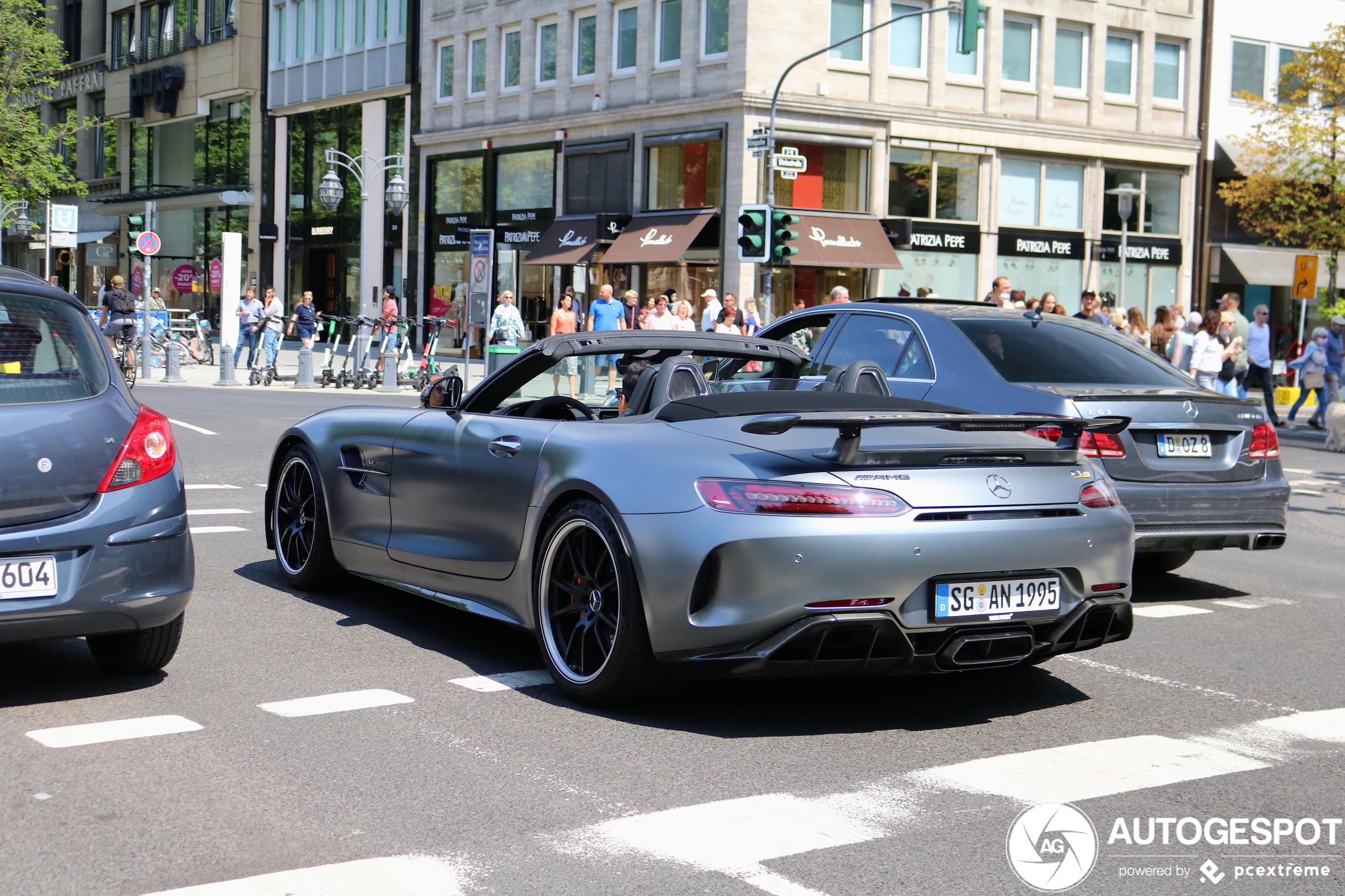 Mercedes-AMG GT R Roadster R190