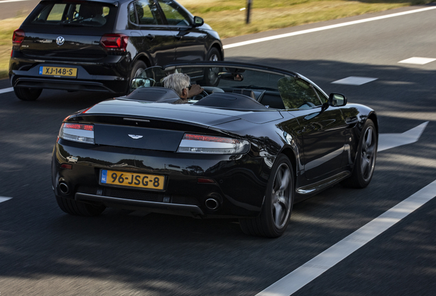 Aston Martin V8 Vantage N400 Roadster