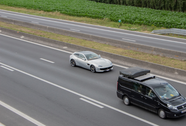 Ferrari GTC4Lusso