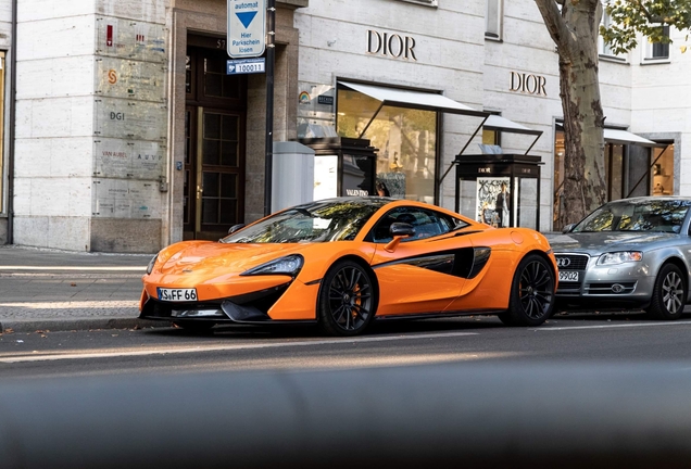 McLaren 570S