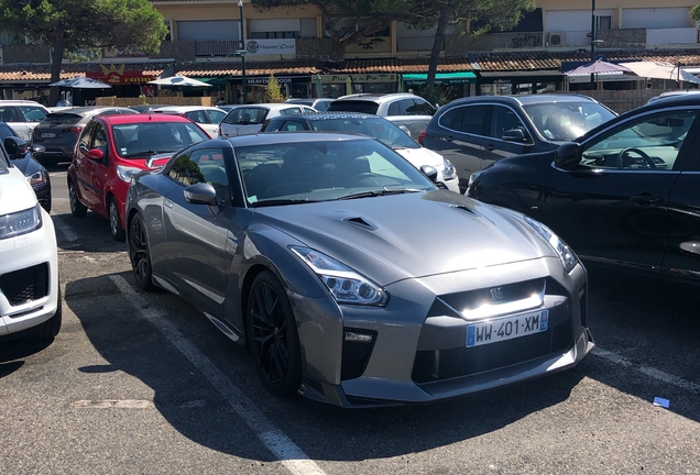 Nissan GT-R 2017