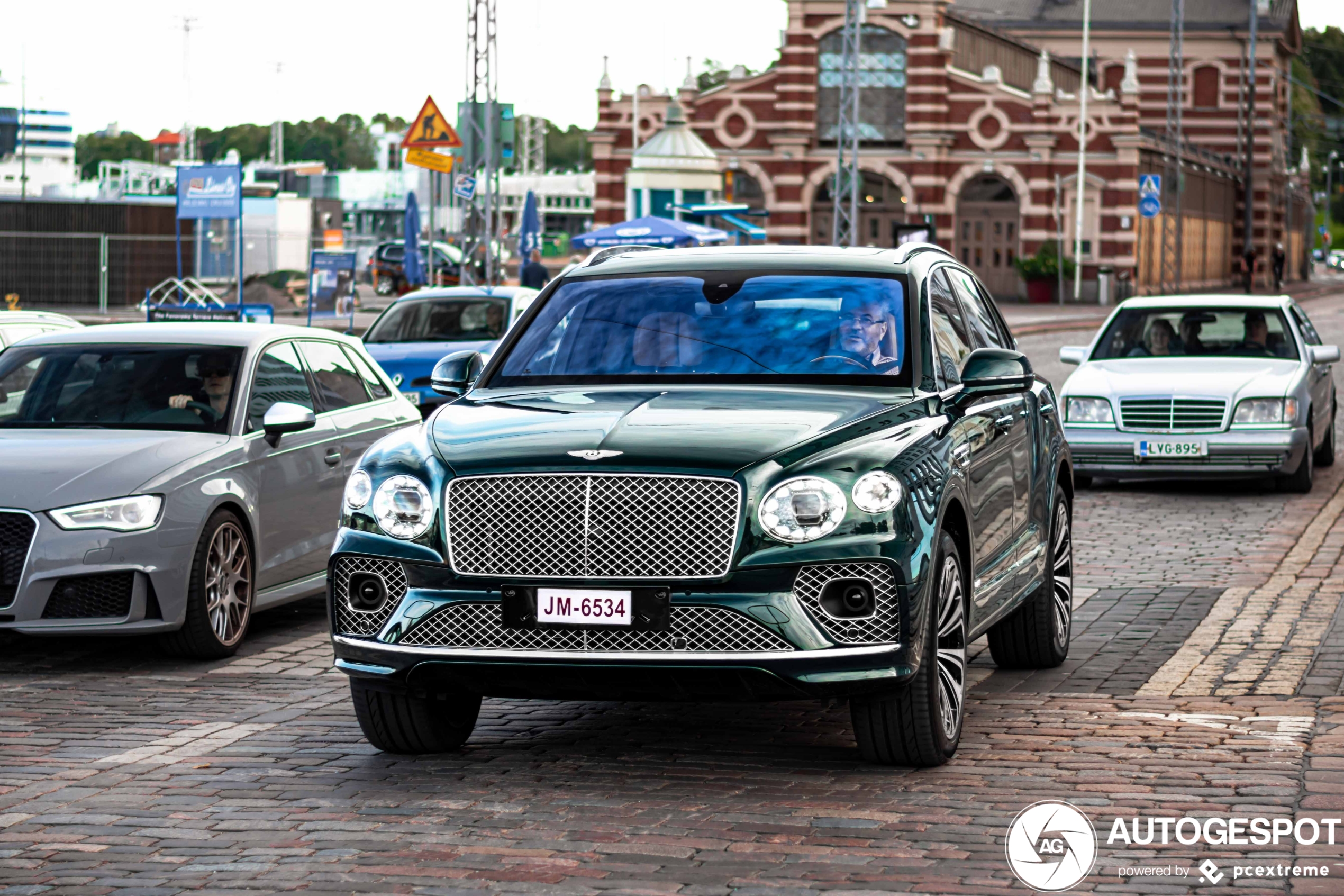 Bentley Bentayga V8 2021 First Edition