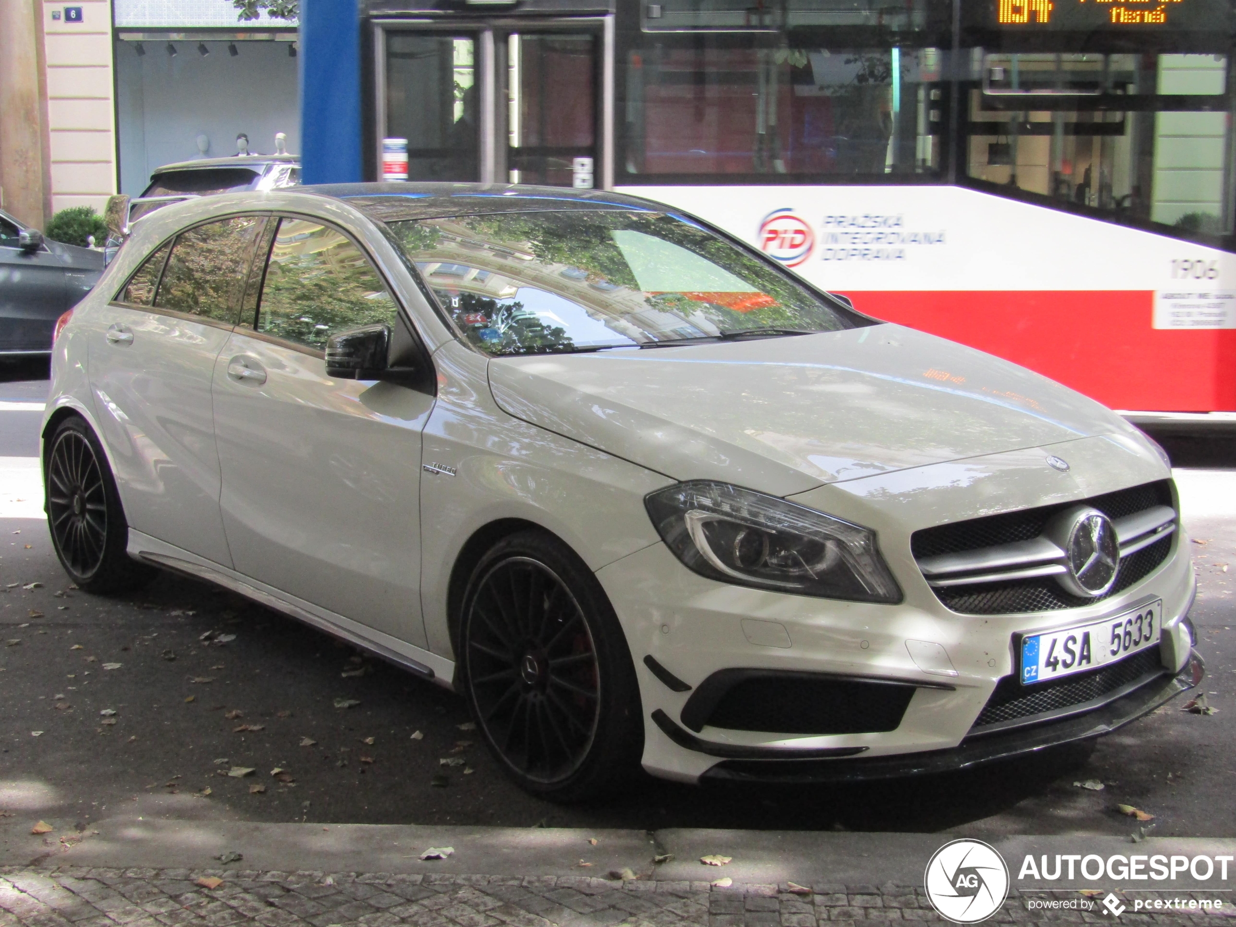 Mercedes-Benz A 45 AMG