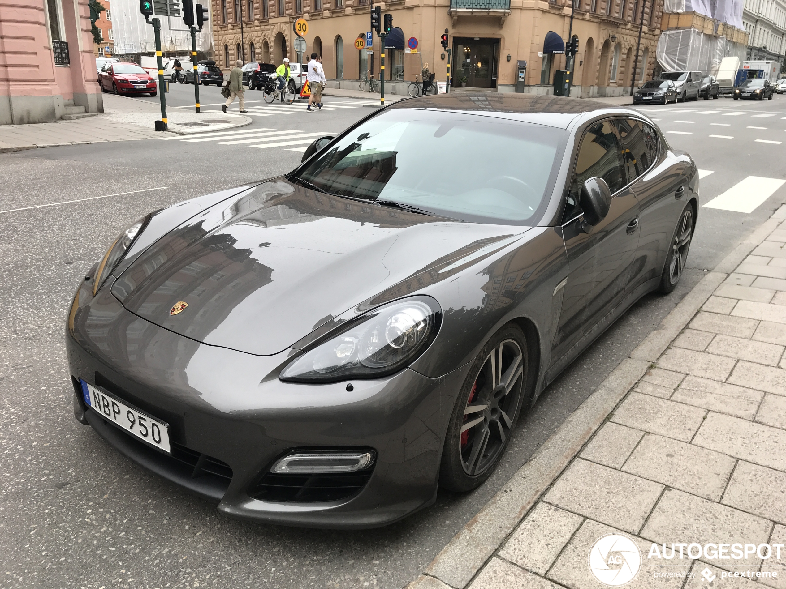 Porsche 970 Panamera GTS MkI