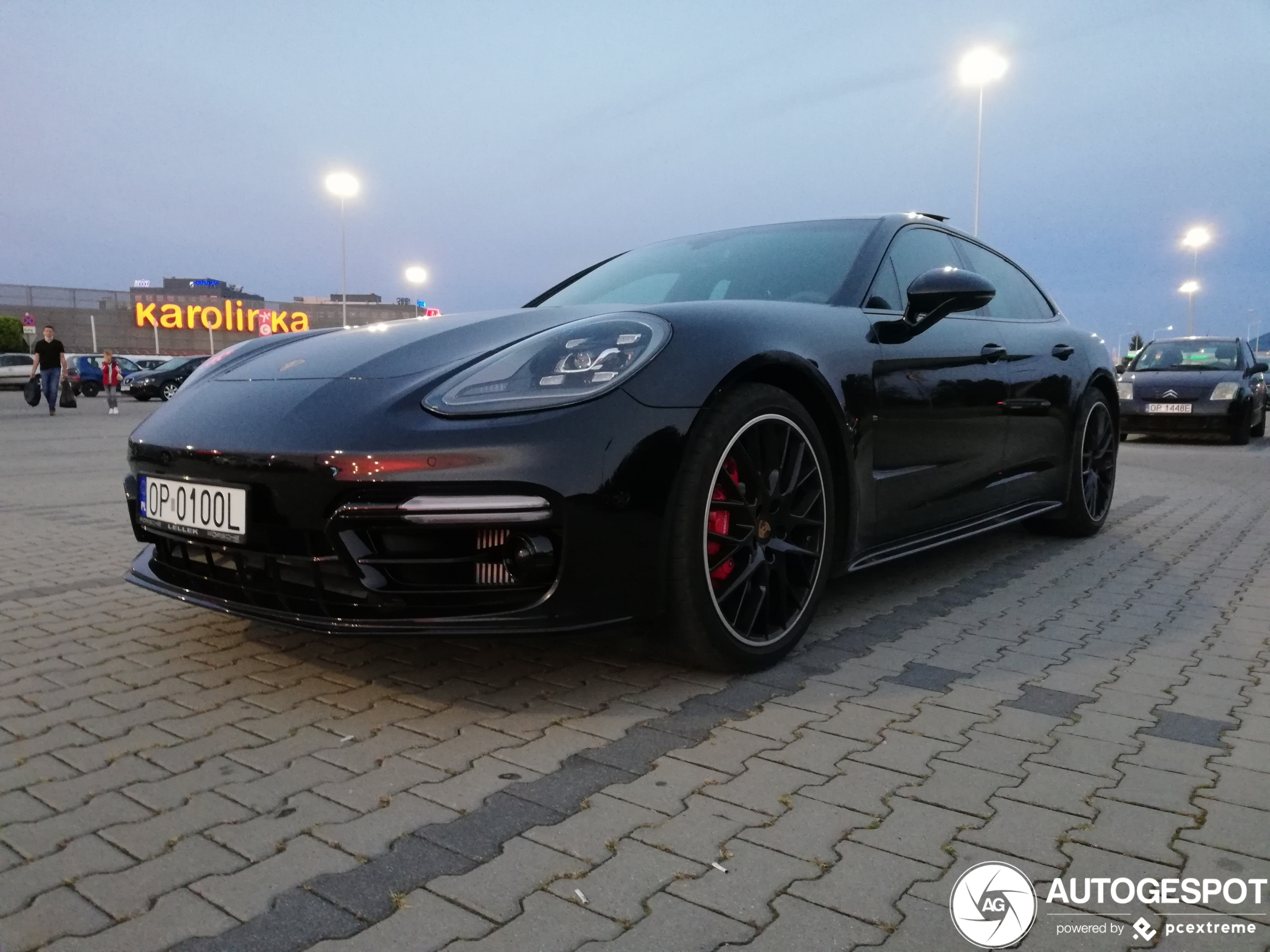 Porsche 971 Panamera GTS Sport Turismo