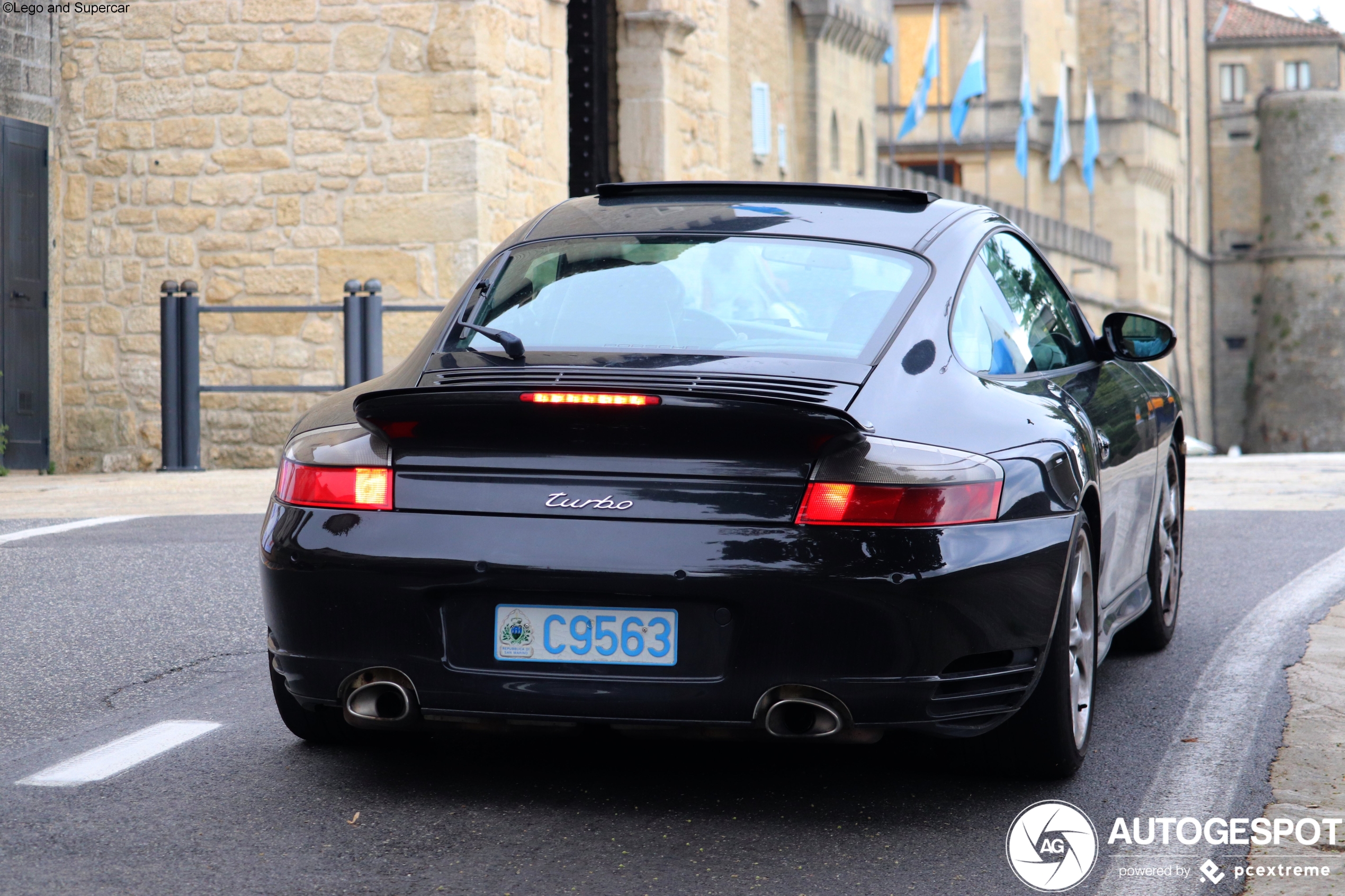 Porsche 996 Turbo