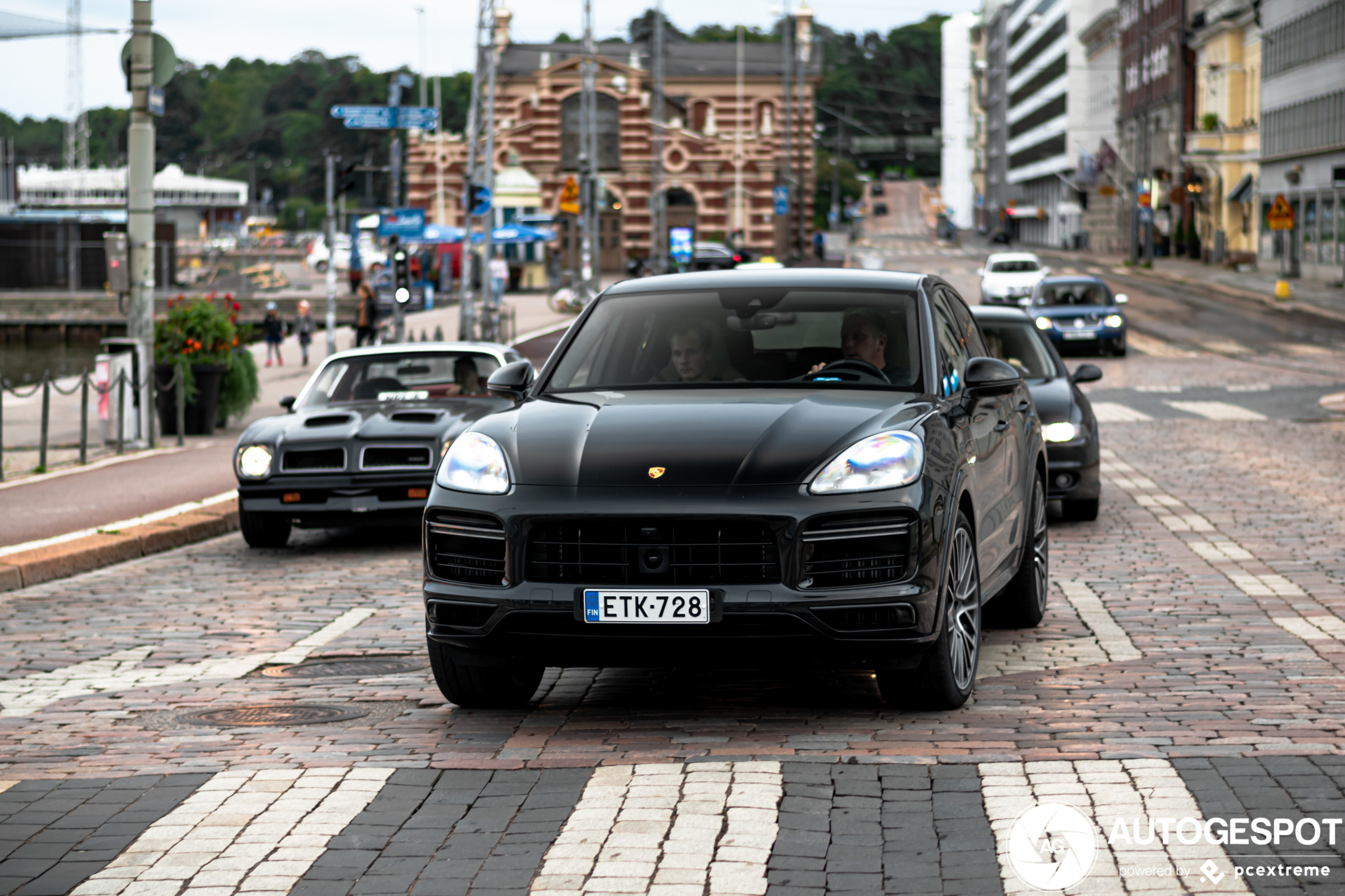 Porsche Cayenne Coupé Turbo S E-Hybrid