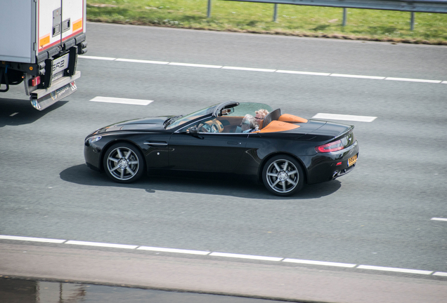 Aston Martin V8 Vantage Roadster