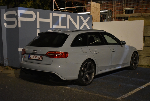 Audi RS4 Avant B8
