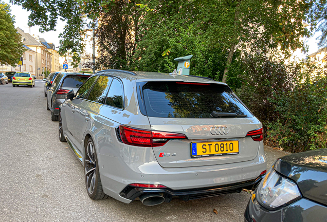 Audi RS4 Avant B9