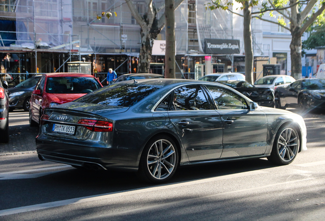 Audi S8 D4 Plus
