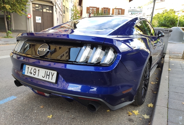 Ford Mustang GT 2015