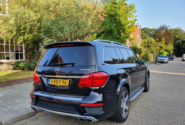 Mercedes-Benz GL 63 AMG X166