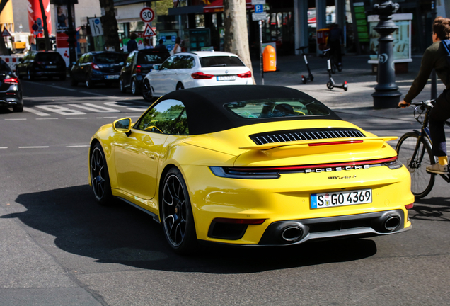 Porsche 992 Turbo S Cabriolet