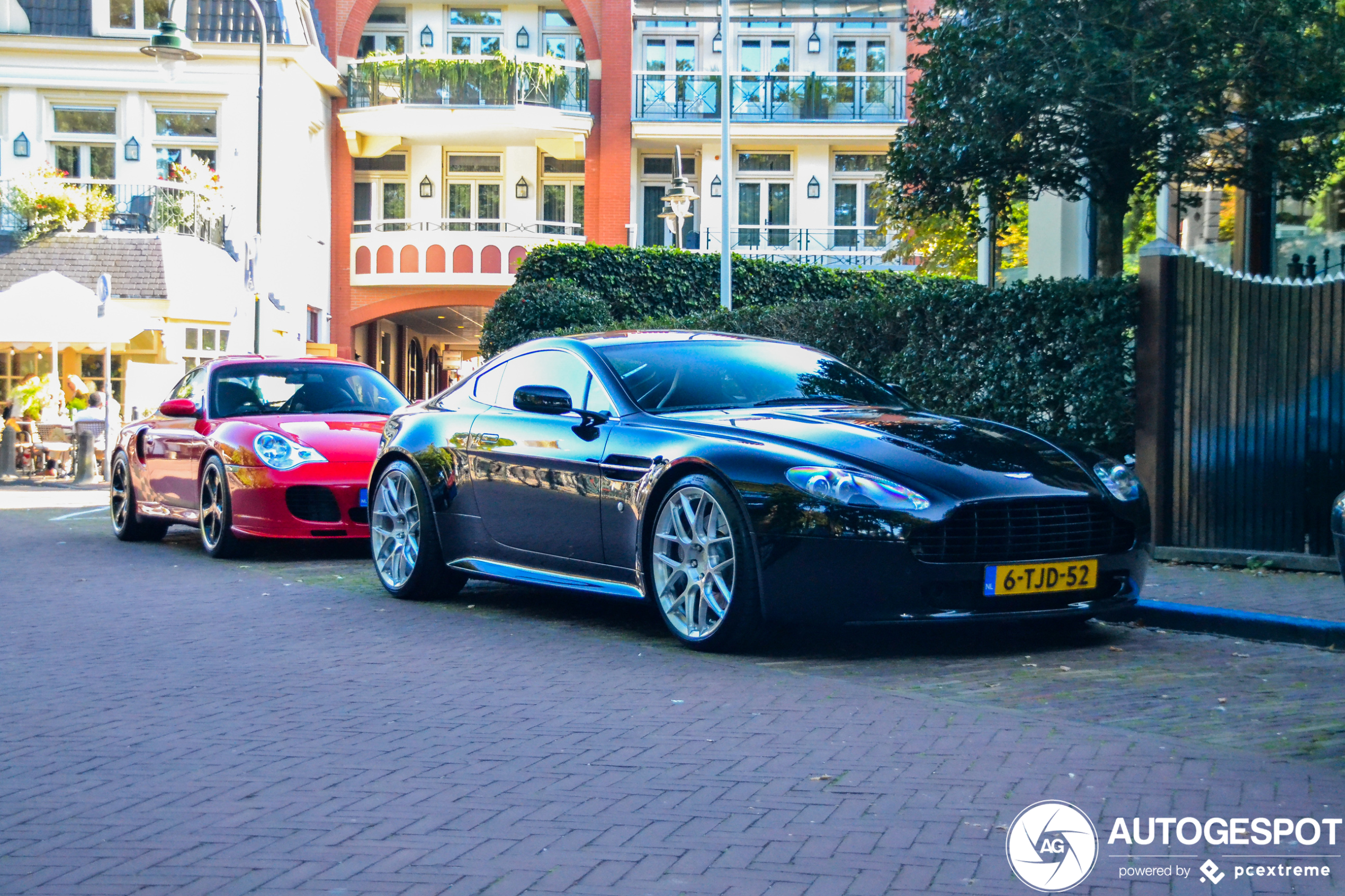 Aston Martin V8 Vantage