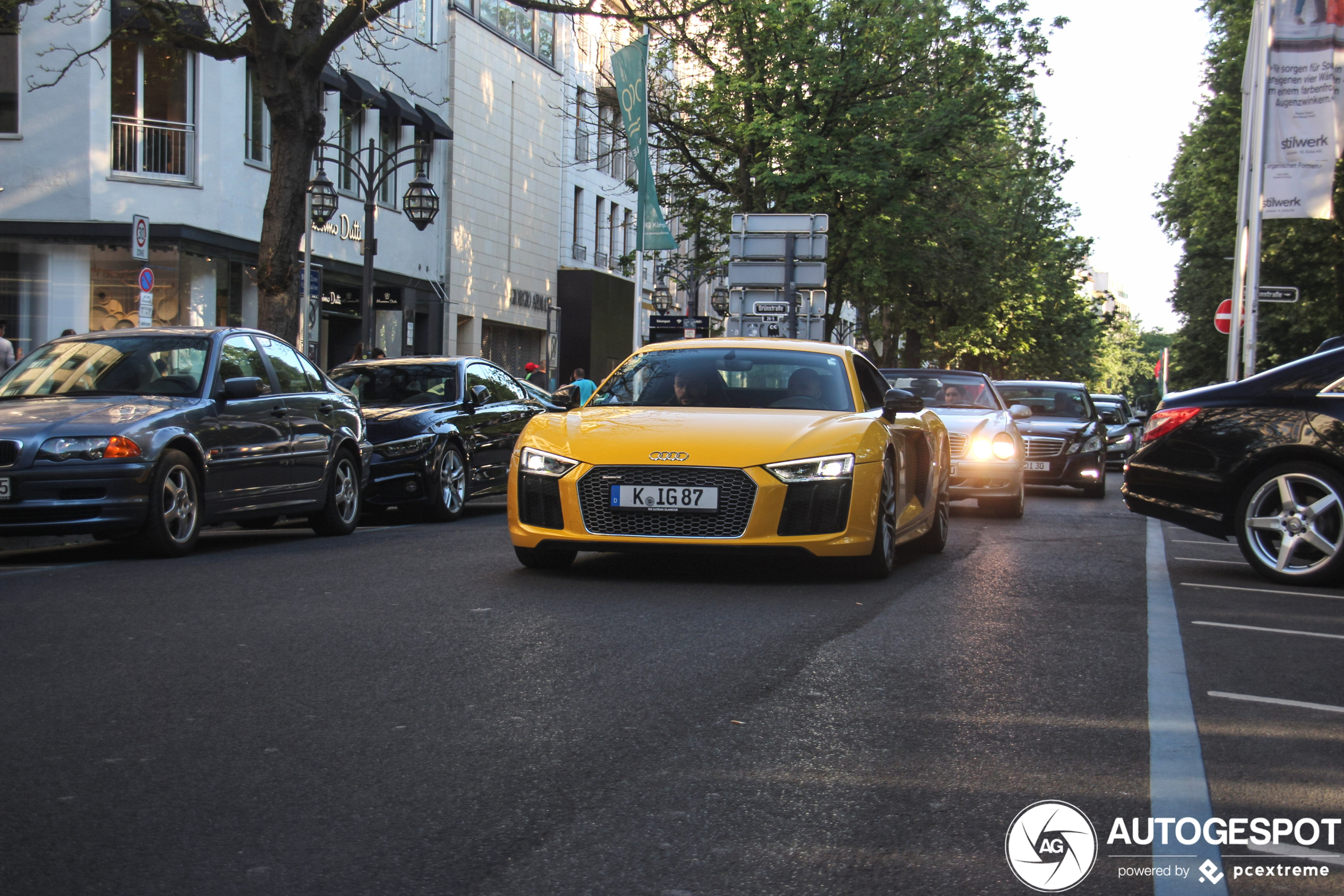 Audi R8 V10 Plus 2015