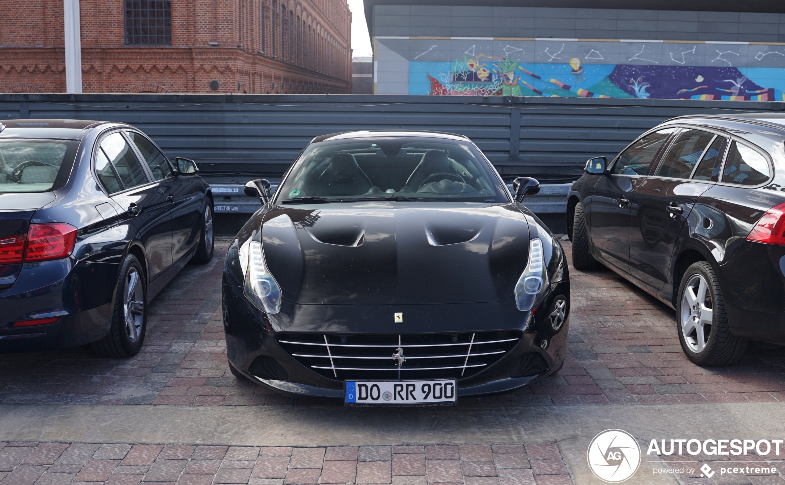 Ferrari California T