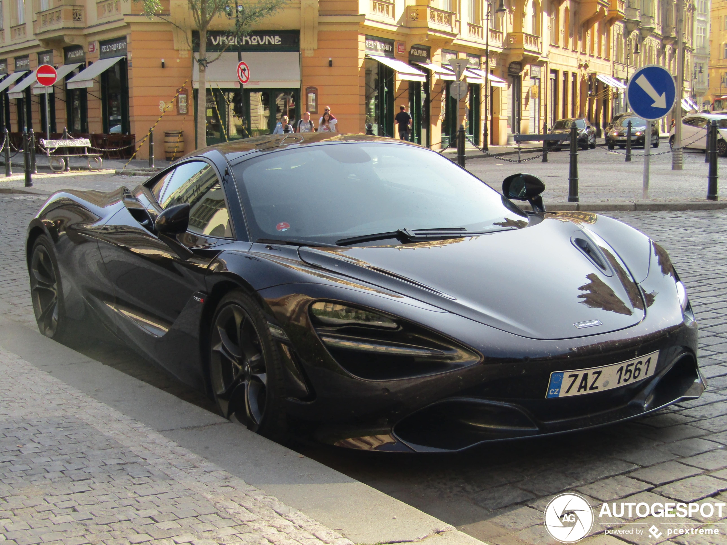 McLaren 720S